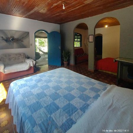 Hospedaria E Camping Quintal Do Mundo Лумиар Екстериор снимка